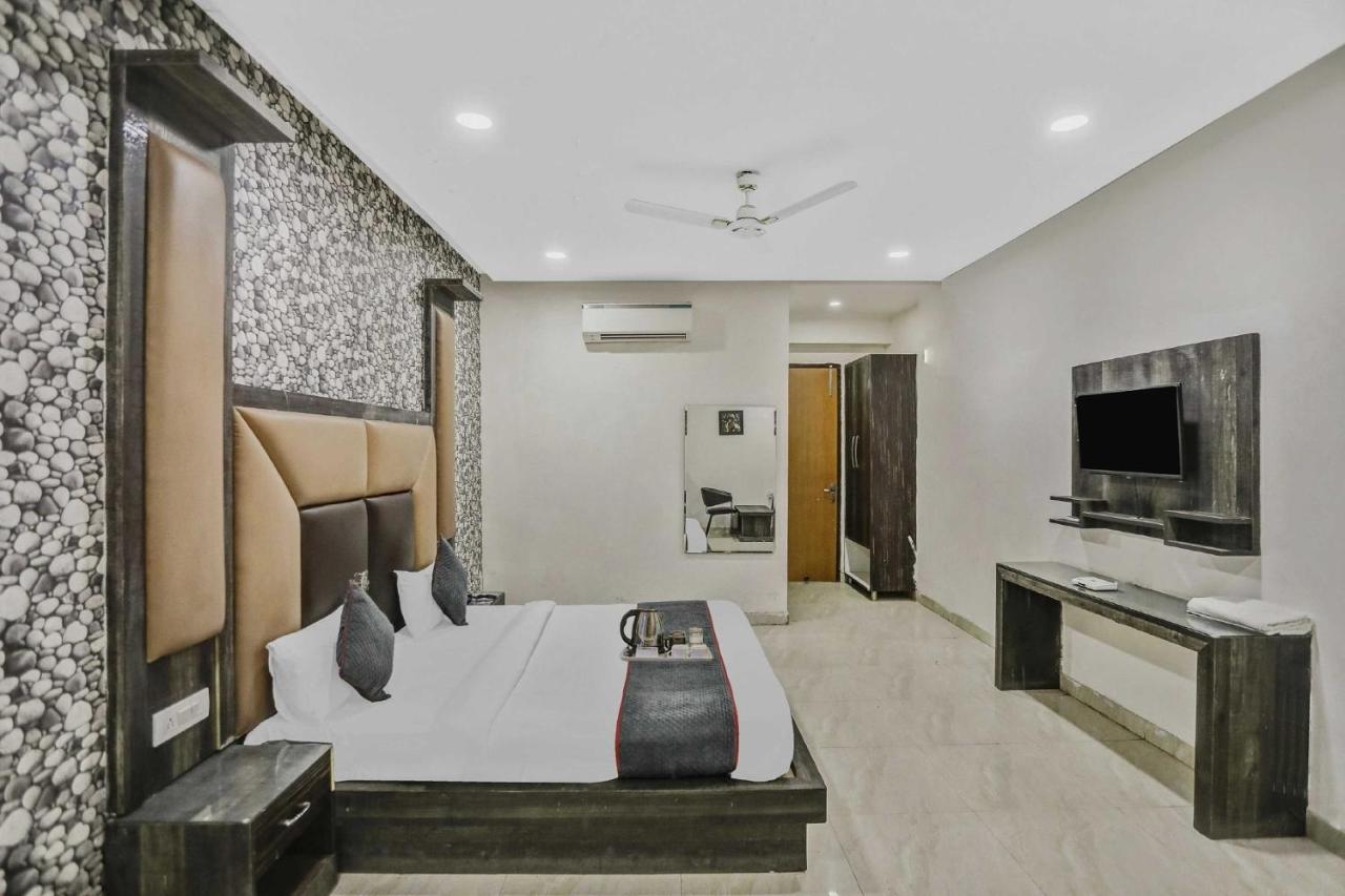 Townhouse 22956 Hotel Grand Residency Delhi  Buitenkant foto