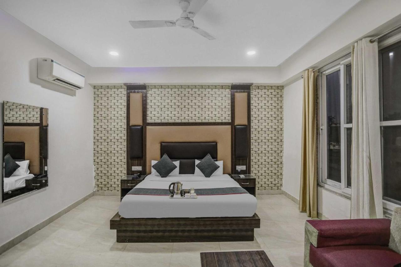 Townhouse 22956 Hotel Grand Residency Delhi  Buitenkant foto